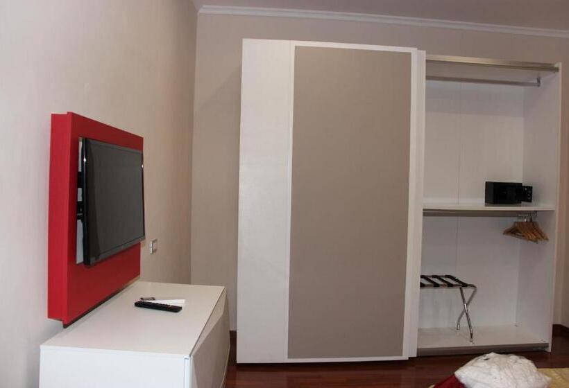 דירת חדר דלוקס, Dimora Frattina