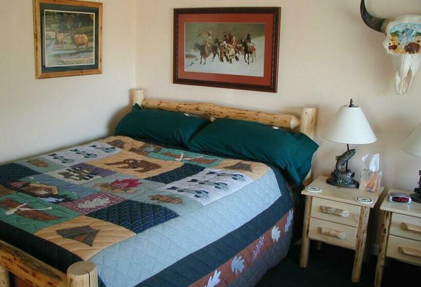 חדר סטנדרט לשלושה, Rocky Point Ranch, Montana