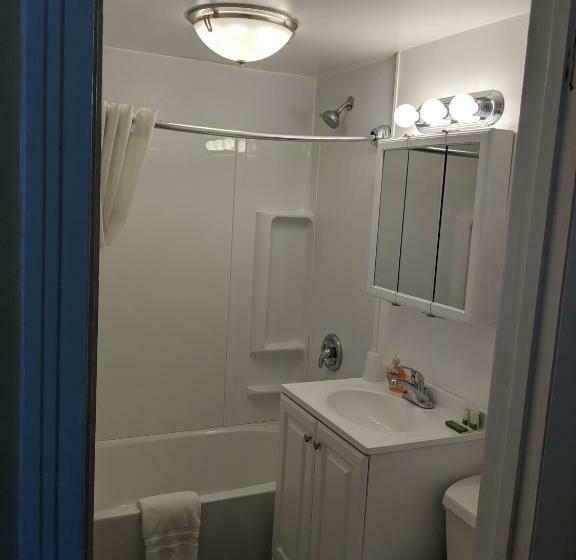 Номер Стандарт Двуспальная Кровать, Clarence Inn Extended Stay