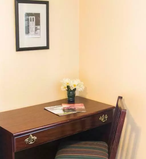 ダブルベッドスタンダードルーム, Clarence Inn Extended Stay
