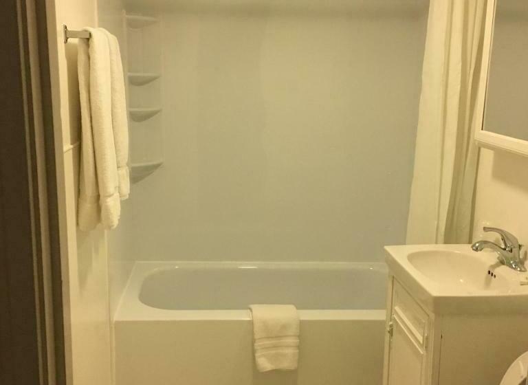 غرفة قياسية, Clarence Inn Extended Stay