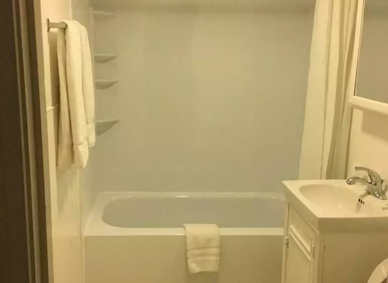 スタンダードルーム, Clarence Inn Extended Stay