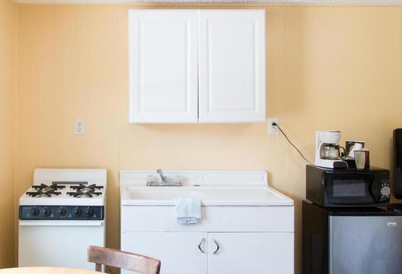 غرفة قياسية, Clarence Inn Extended Stay