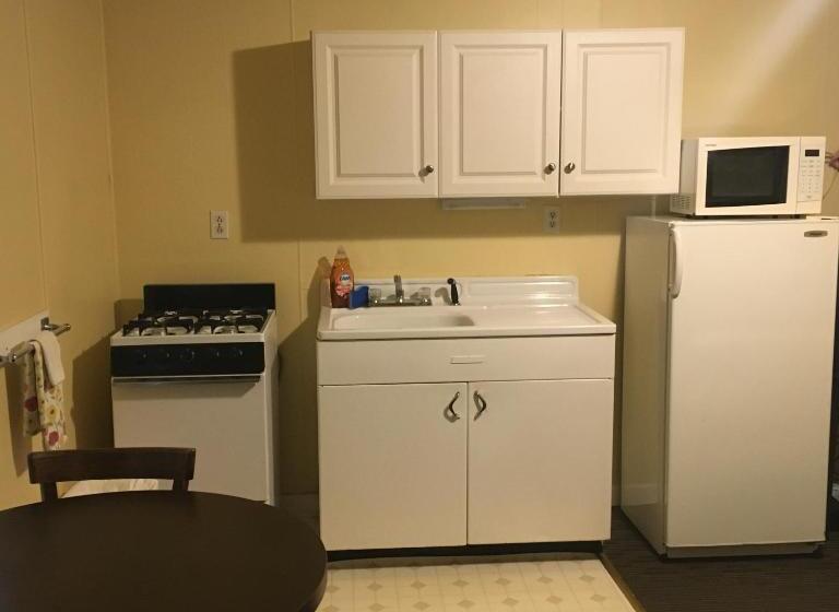 غرفة قياسية, Clarence Inn Extended Stay