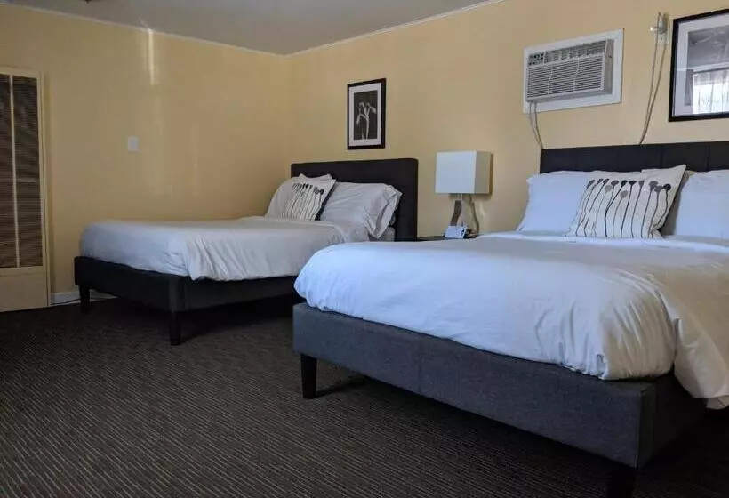 ２ダブルベッドのスタンダードルーム, Clarence Inn Extended Stay