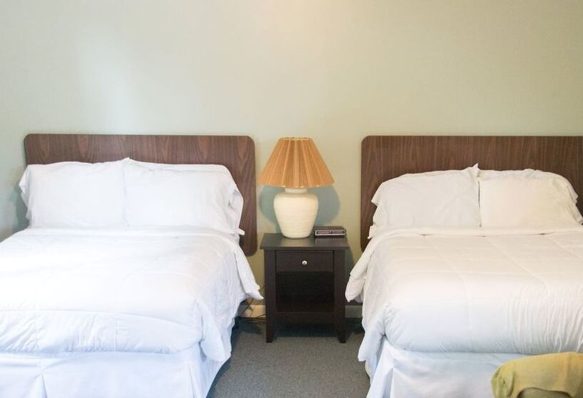 غرفه قياسيه سريرين مزدوجين, Clarence Inn Extended Stay