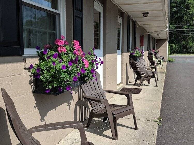 غرفة قياسية سرير مزدوج, Clarence Inn Extended Stay