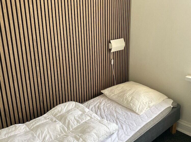 غرفة قياسية ثلاثية, Danhostel Odense City