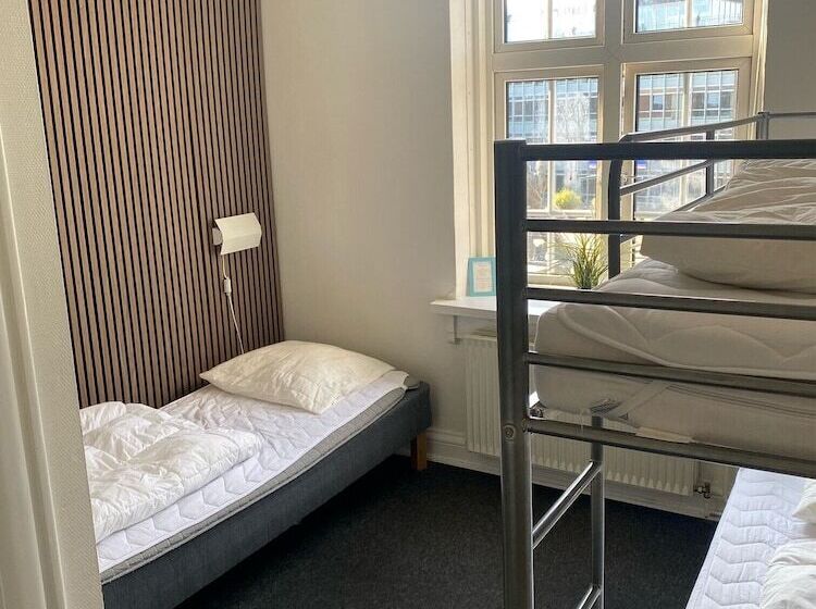 غرفة قياسية ثلاثية, Danhostel Odense City