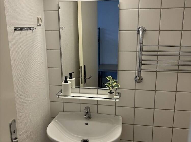 غرفة قياسية ثلاثية, Danhostel Odense City