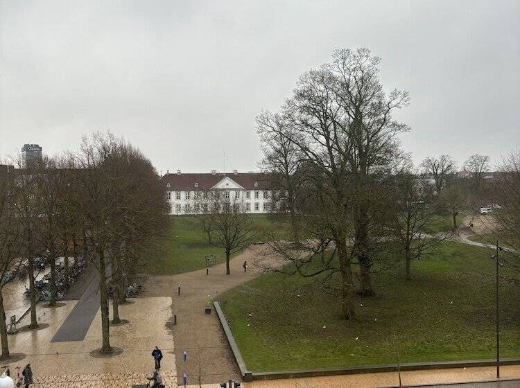 Номер Стандарт Трехместный, Danhostel Odense City