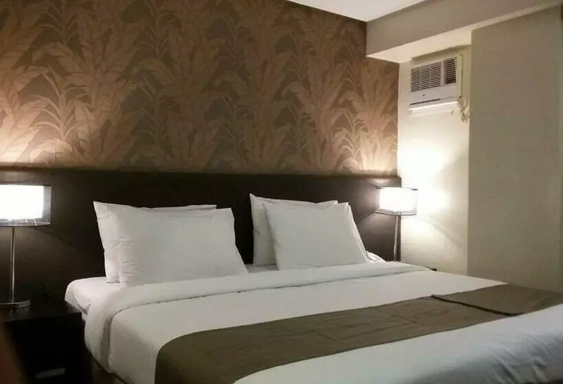 キングサイズベッドのスーペリアルーム, Gt Hotel Iloilo