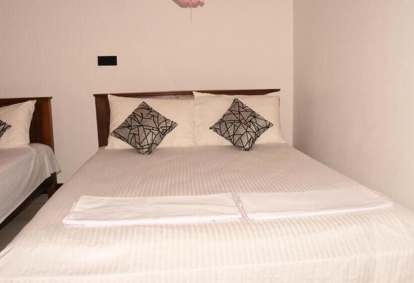 سوییت خانوادگی, Sea Zone Hotel Nilaveli