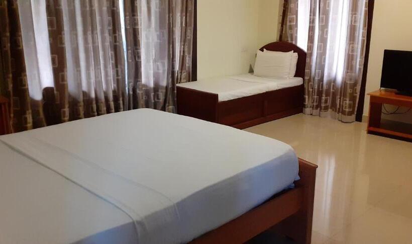 스탠다드 트리플 발코니 룸, Gamodh Citadel Resort