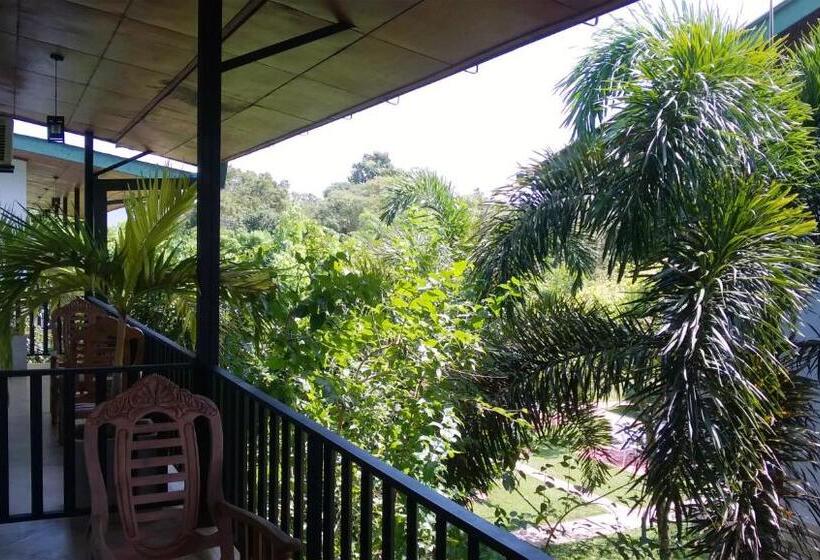 패밀리 룸 가든 전망, Gamodh Citadel Resort