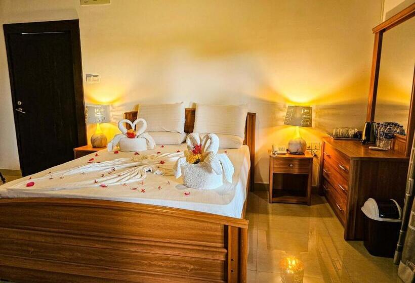 스위트, Gamodh Citadel Resort