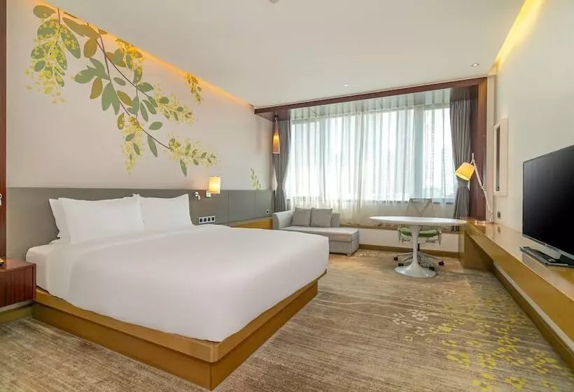 Standard Room Double Bed City View, Hilton Garden Inn Foshan