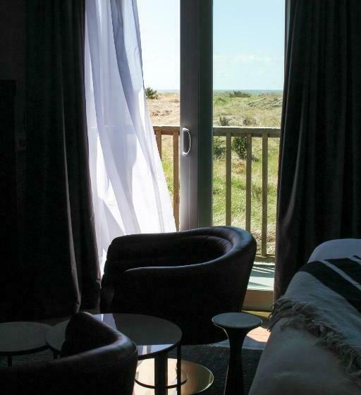 标准工作室, Inn At Discovery Coast