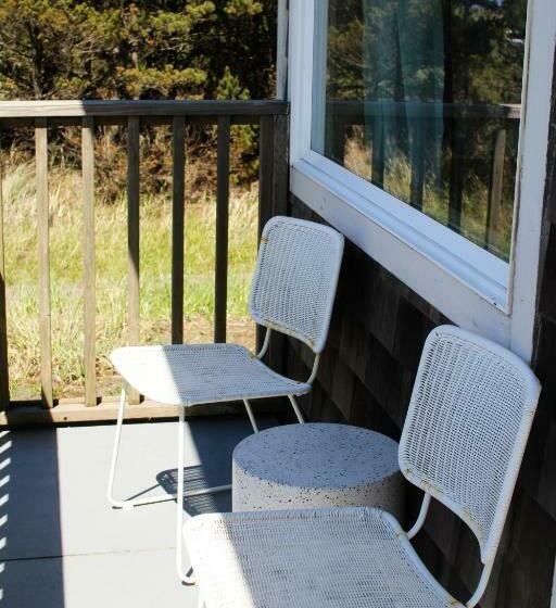 标准工作室, Inn At Discovery Coast