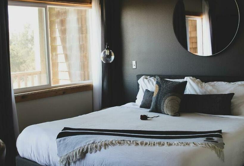 标准工作室, Inn At Discovery Coast