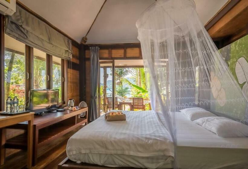 בקתה סטנדרטית עם נוף לים, Koh Kood Resort