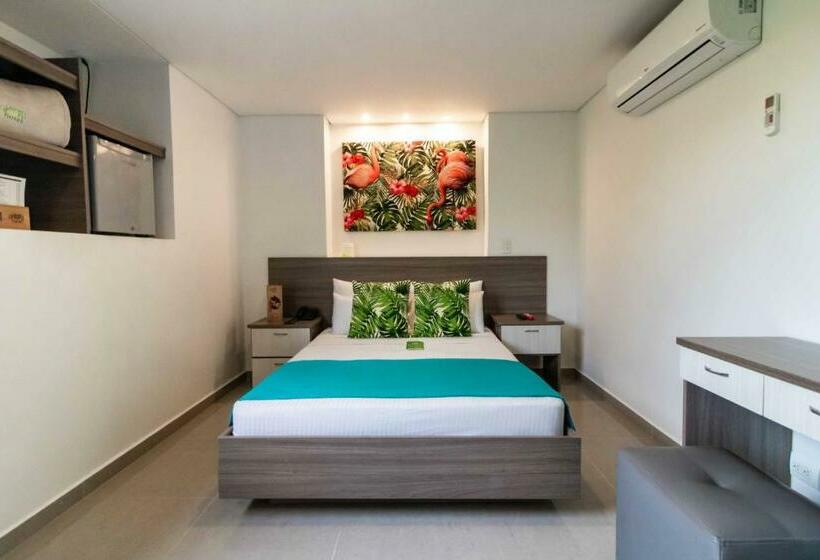 غرفة قياسية, Lleras Green