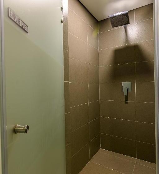 غرفة إقتصادية, Lleras Green