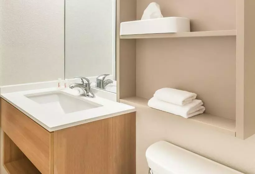 スタンダードルーム, Microtel Inn & Suites By Wyndham Beaver Falls