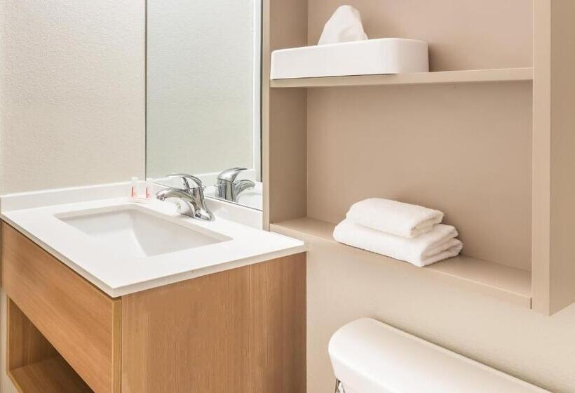 סוויטה מותאמת לאדם עם מוגבלויות, Microtel Inn & Suites By Wyndham Beaver Falls