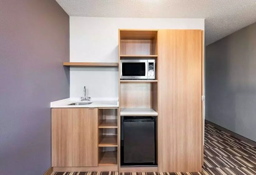 身障者適用スイートルーム, Microtel Inn & Suites By Wyndham Beaver Falls