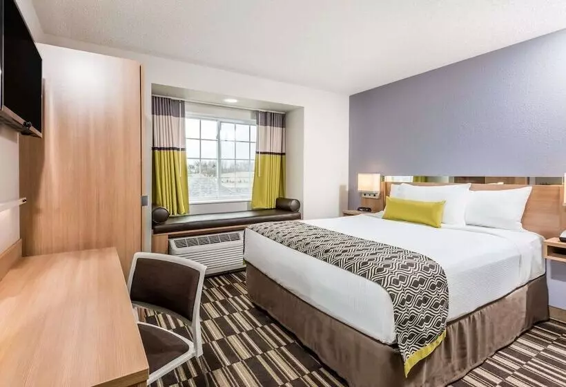 身障者適用スイートルーム, Microtel Inn & Suites By Wyndham Beaver Falls