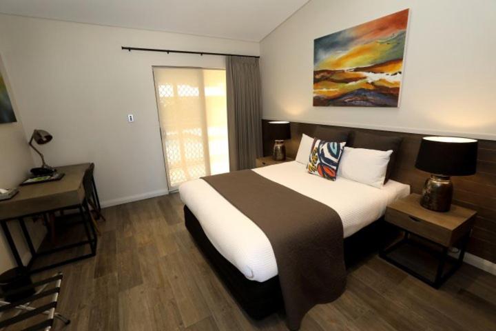 חדר סטנדרט עם מיטת קינג, Rose & Crown