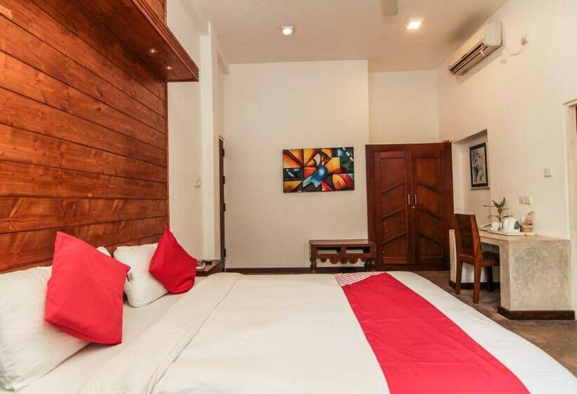 Habitació Estàndard, Gomez Place