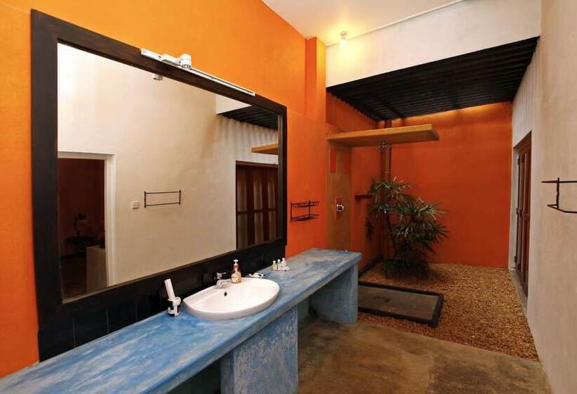 Habitació Deluxe, Gomez Place