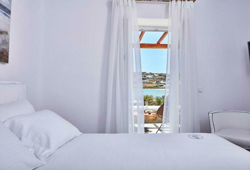 סוויטת ג'וניור נוף לים, Mykonos Waves Beach House & Suites