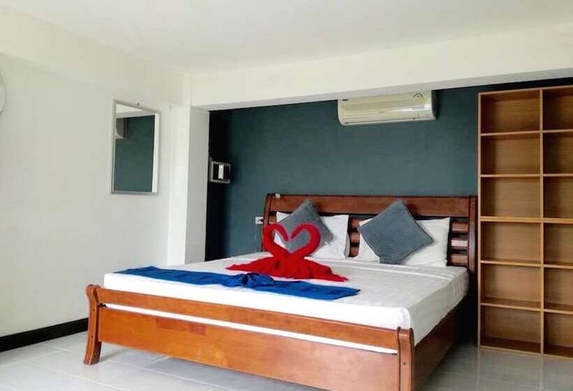 スタンダードルーム, Pink House Breakfast Include