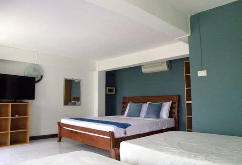 スタンダードルーム, Pink House Breakfast Include