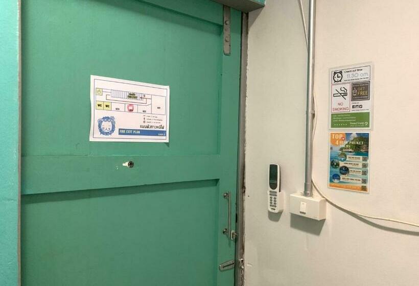 Vuode Makuusalissa, Sleep Sheep Phuket Hostel Sha