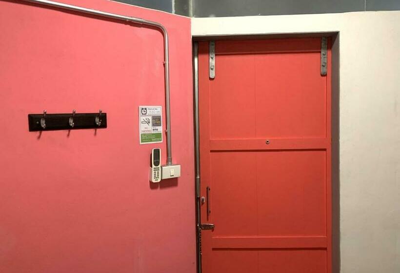 Standard-huone, Sleep Sheep Phuket Hostel Sha