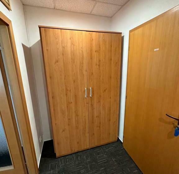 غرفة عائلية مطلّة علي الحديقة, Penzión Michaela Vyhne