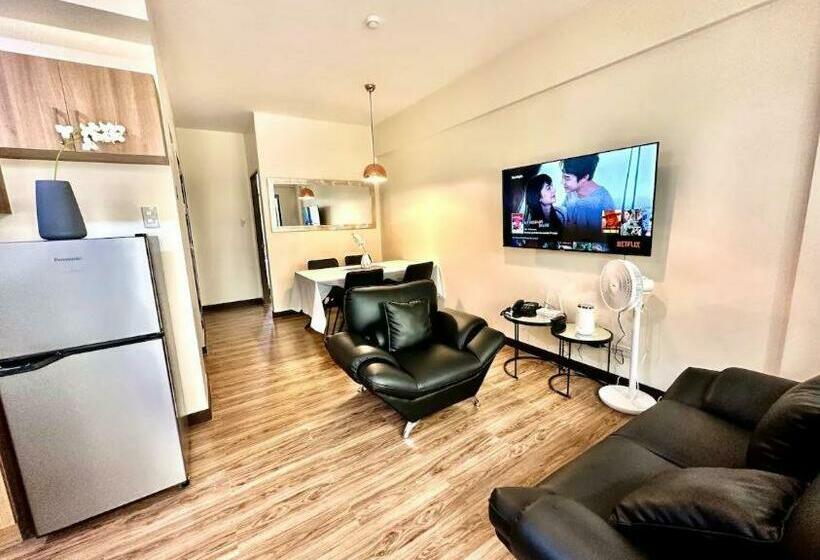 سوییت با چشمانداز کوه, Two Suite At Bristle Ridge   Baguio City 2br