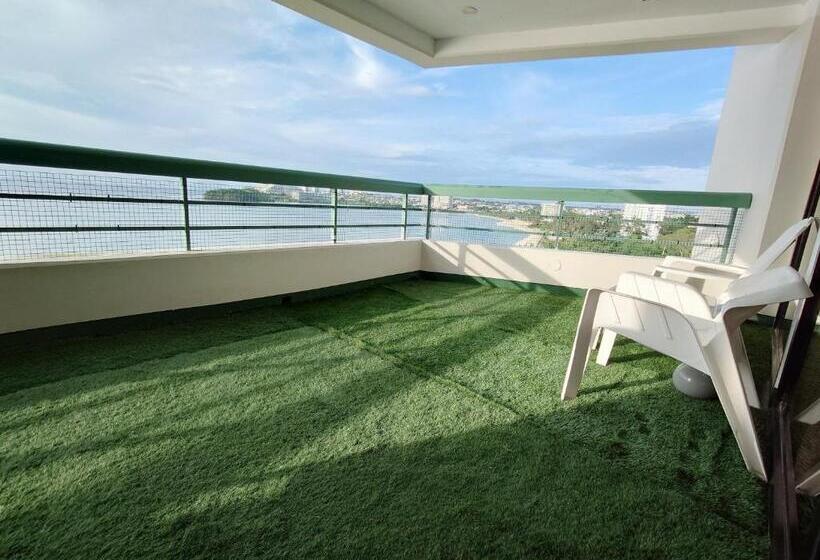 オーシャンビュースーペリアースイート, Alupang Beach Tower, Upgraded Units