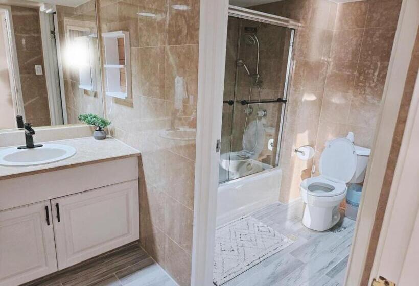 プレジデントスイートルーム, Alupang Beach Tower, Upgraded Units