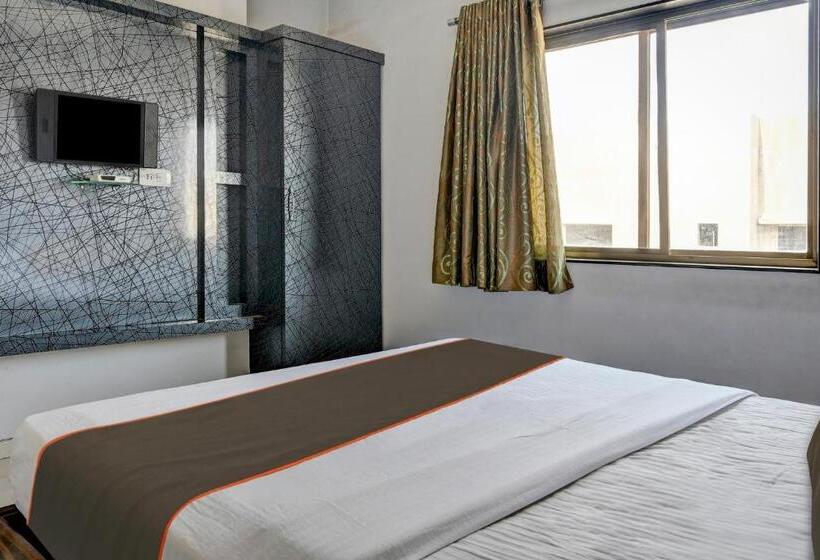 Трехместный Номер Классика, Fab Sai Shangrilla