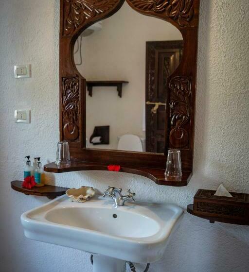 اتاق استاندارد با چشم‌انداز دریا, Sultan Palace