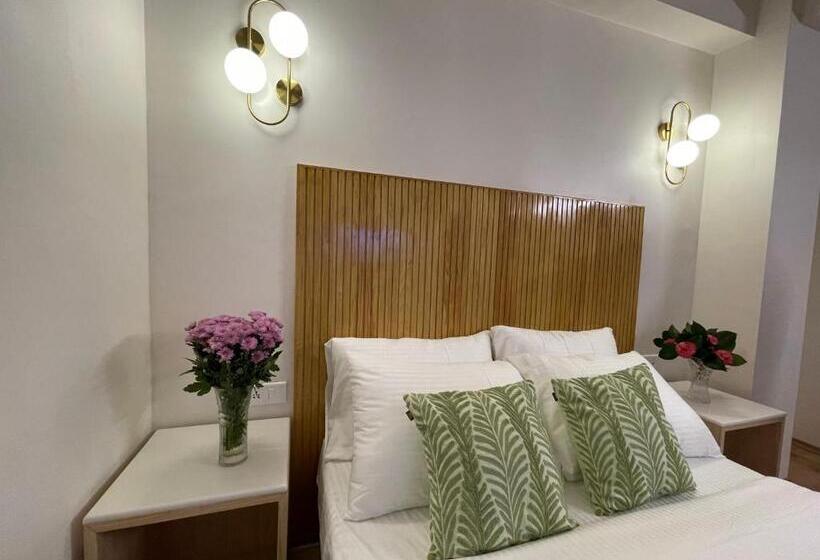 חדר סופריור עם מיטת קינג, Pegasus Crown