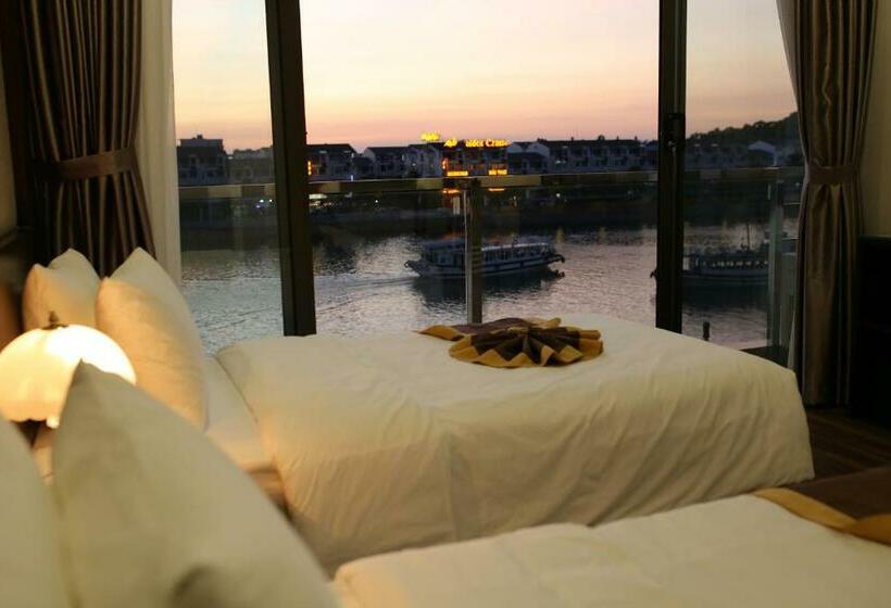 اتاق لوکس با چشم‌انداز دریا, Moc Tra Hotel Tuan Chau Hạ Long