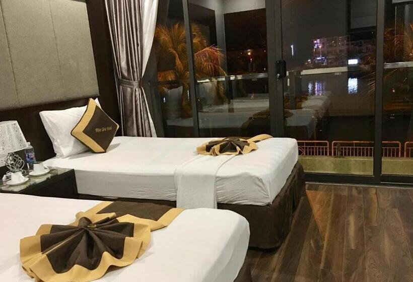 اتاق لوکس با چشم‌انداز دریا, Moc Tra Hotel Tuan Chau Hạ Long
