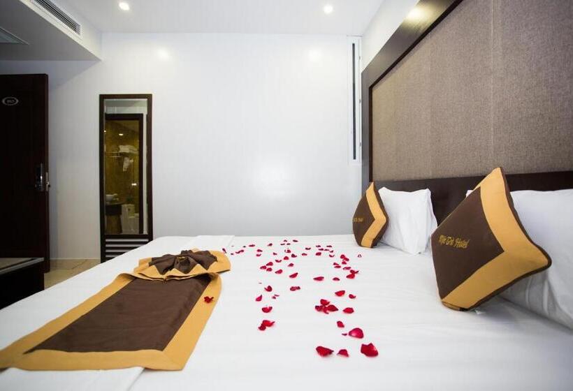 اتاق استاندارد چهار تخته با چشم‌انداز دریا, Moc Tra Hotel Tuan Chau Hạ Long