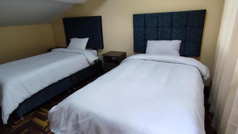 バス共有のスタンダードルーム, Cusco Hawka Pacha Hostal